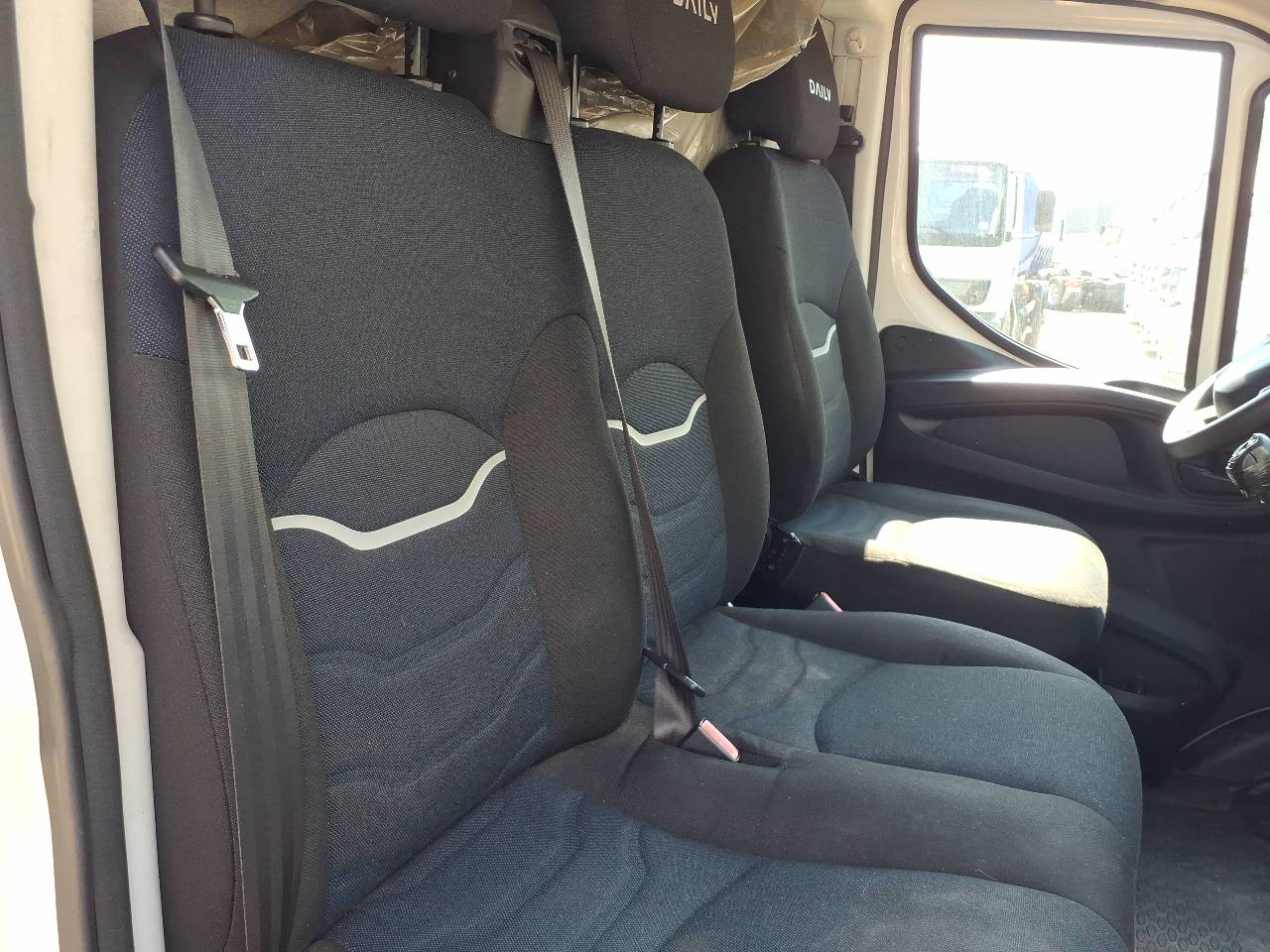 IVECO/DAILY 30-130 VAN