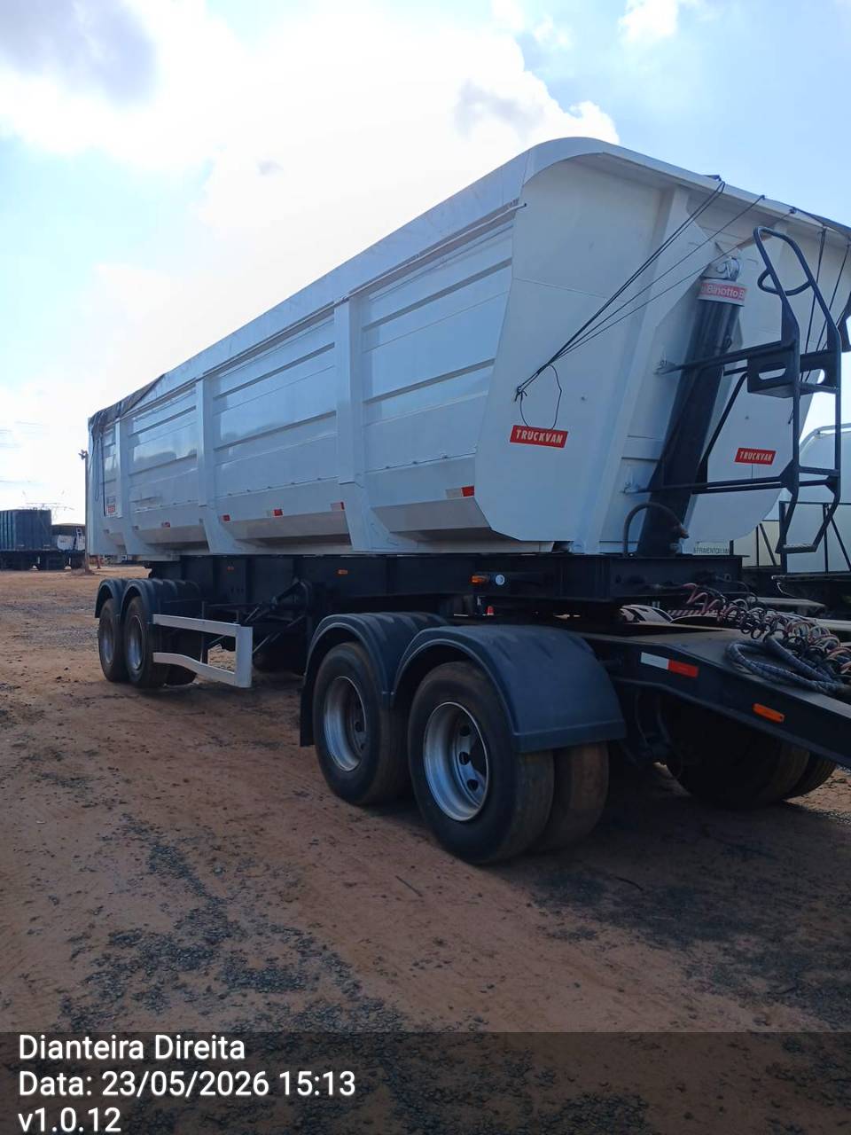 RODOTREM BASCULANTE