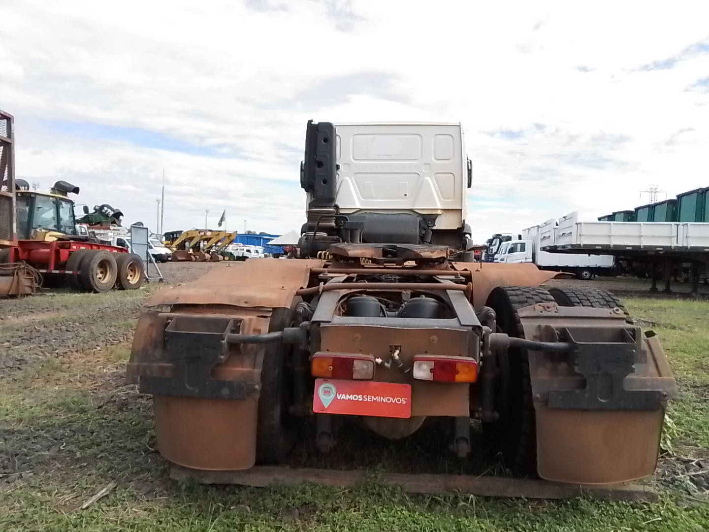 VOLKSWAGEN CONSTELLATION 33.460