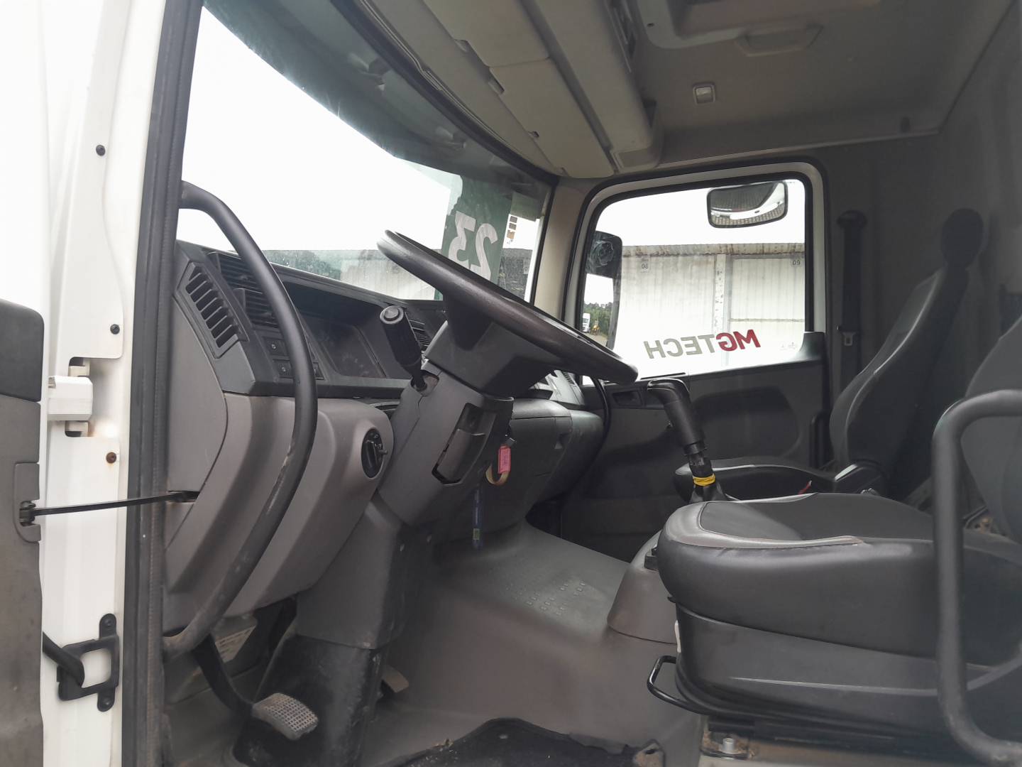 24-280 E CONSTEL. 6X2 2P (DIESEL)(E5)