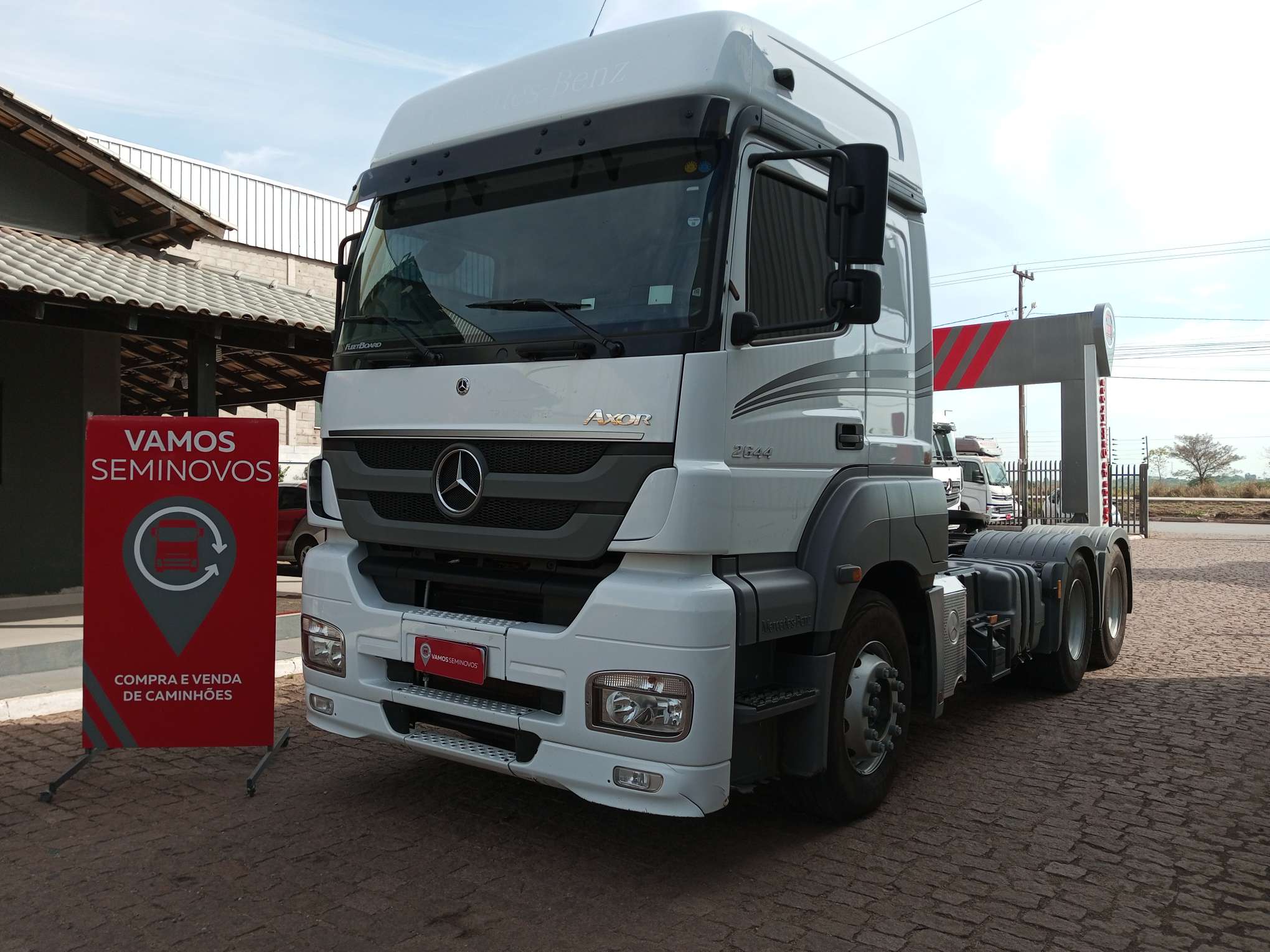 MERCEDES/-BENZ/AXOR 2644 LS 6X4