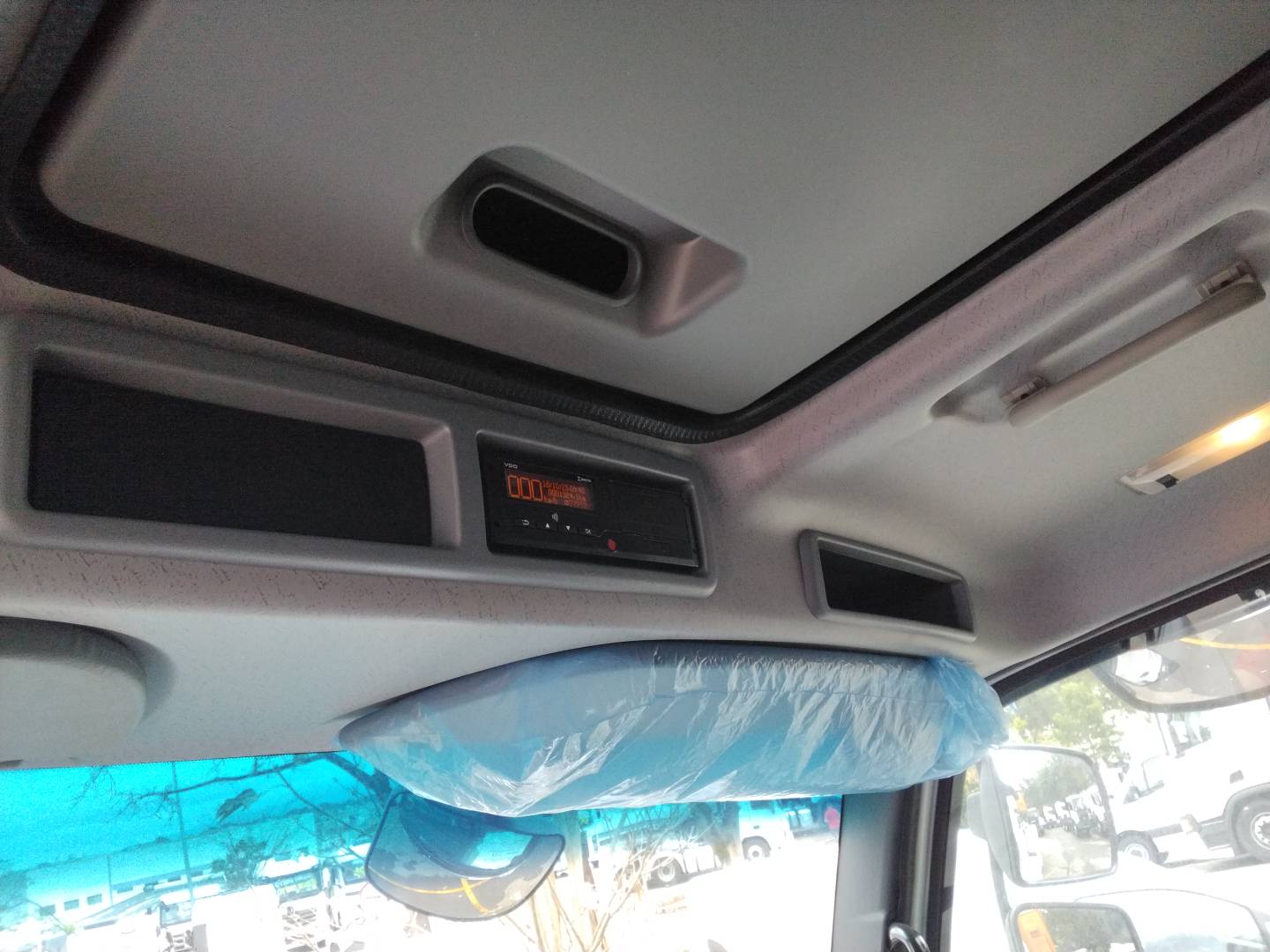 MERCEDES-BENZ/ACCELO 1017 CABINE ESTENDIDA