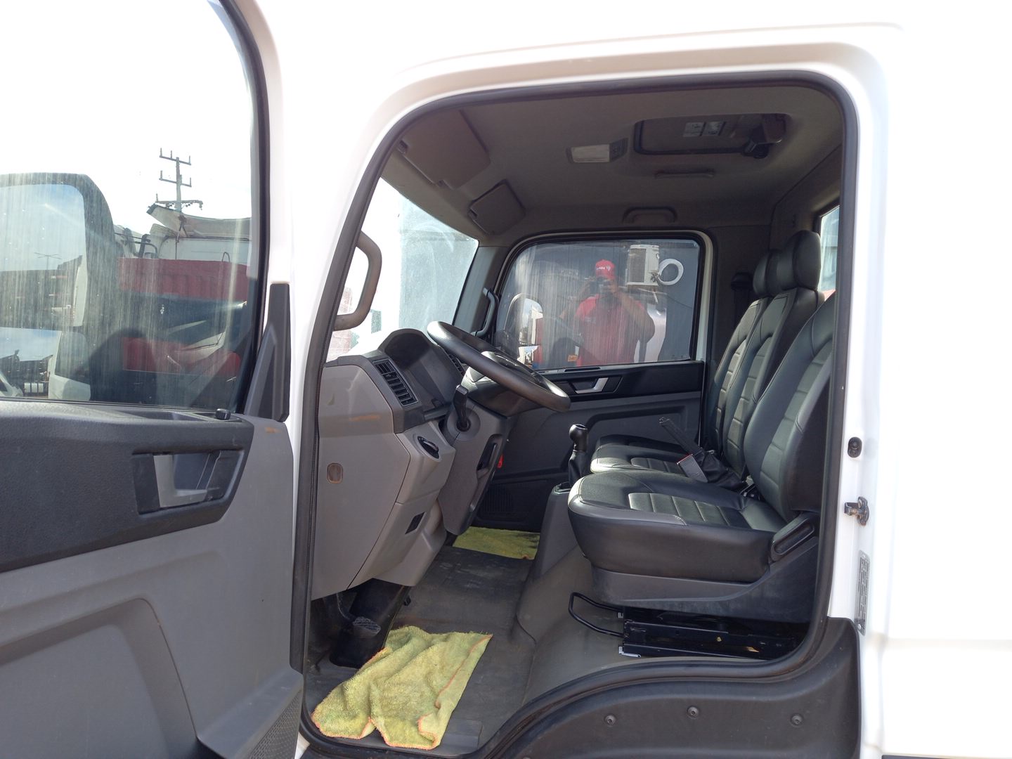 6-160 DELIVERY 2P (DIESEL)(E5)