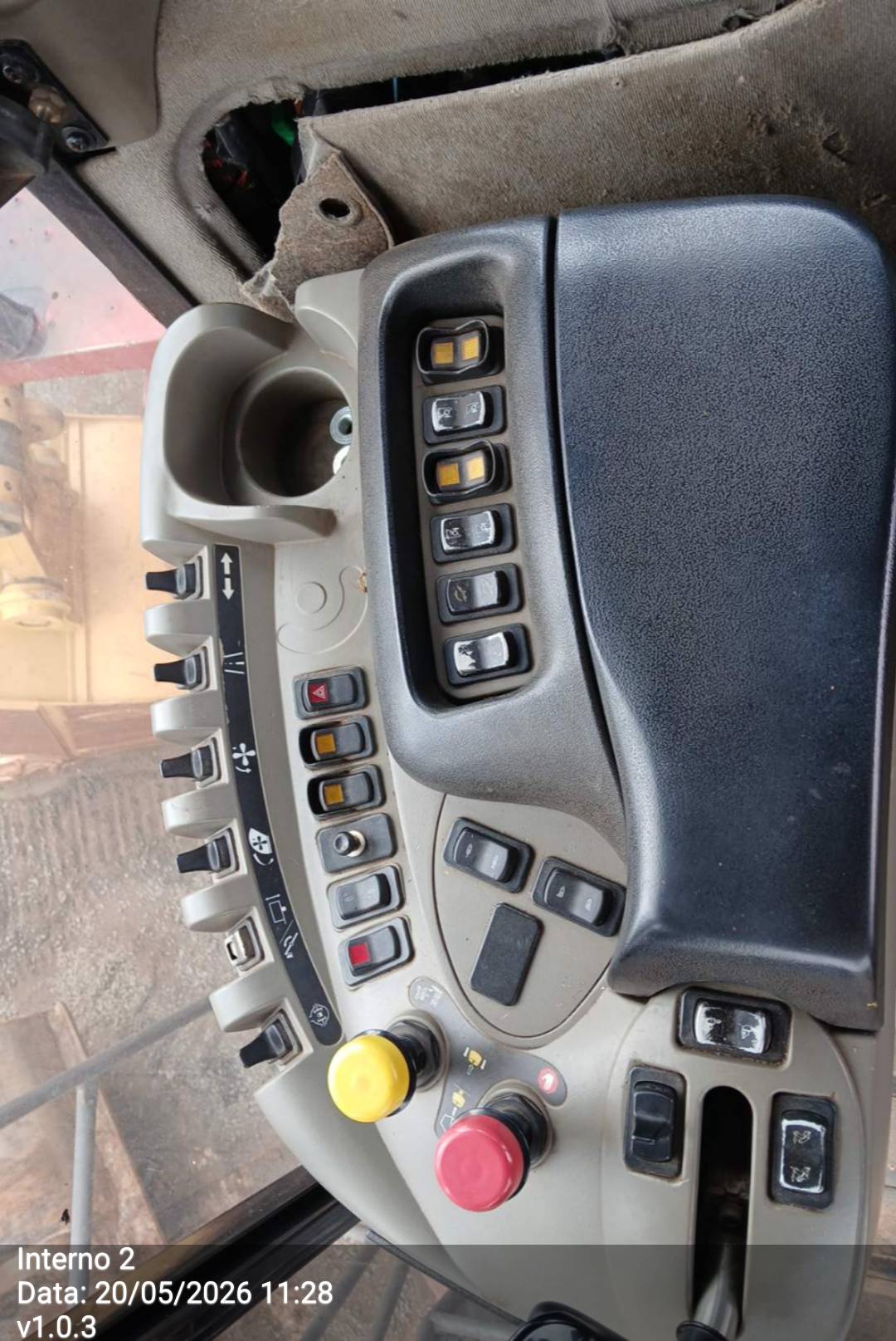 CASE 8810