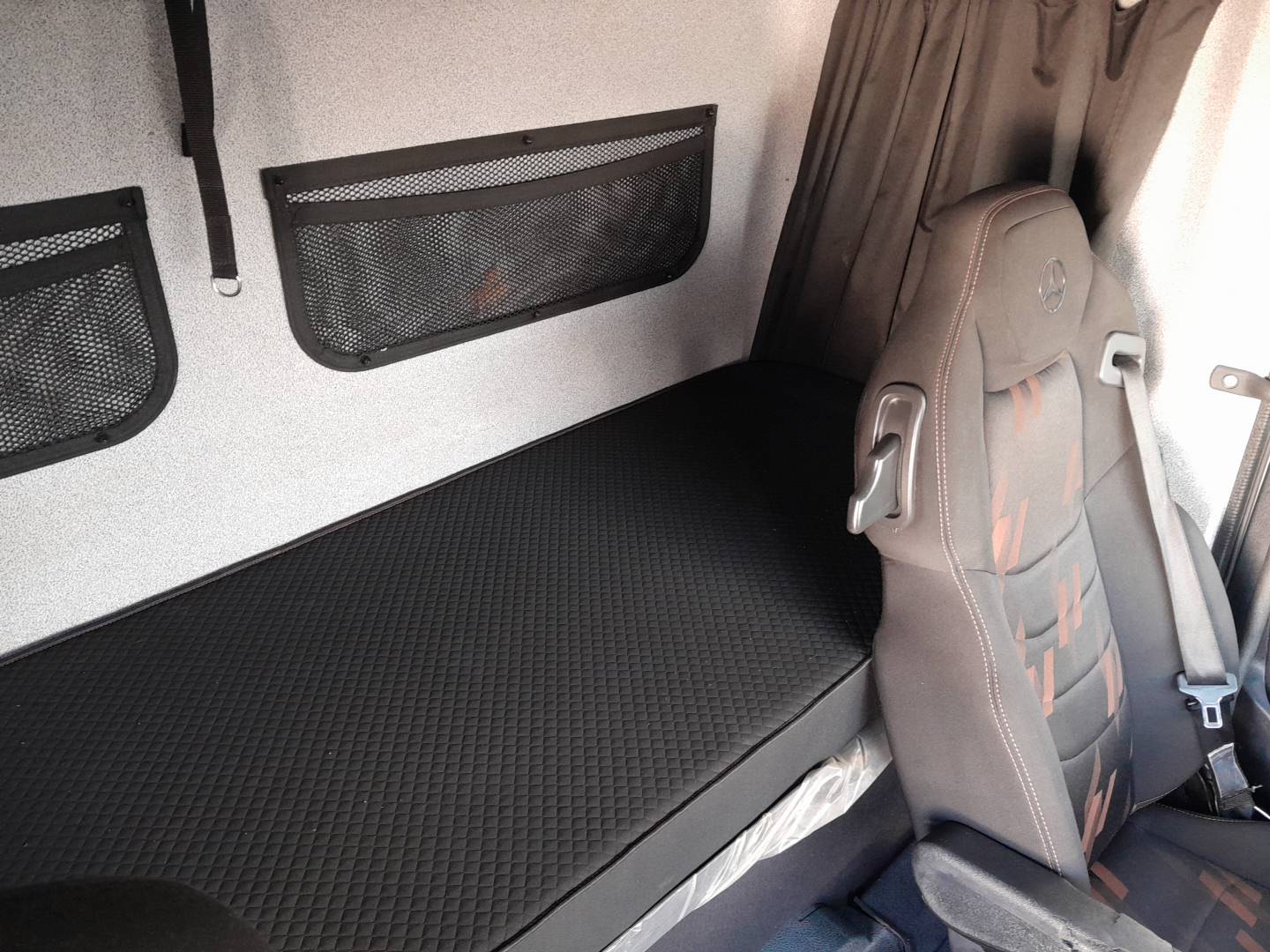 MERCEDES-BENZ/AXOR 2644 LS 6X4