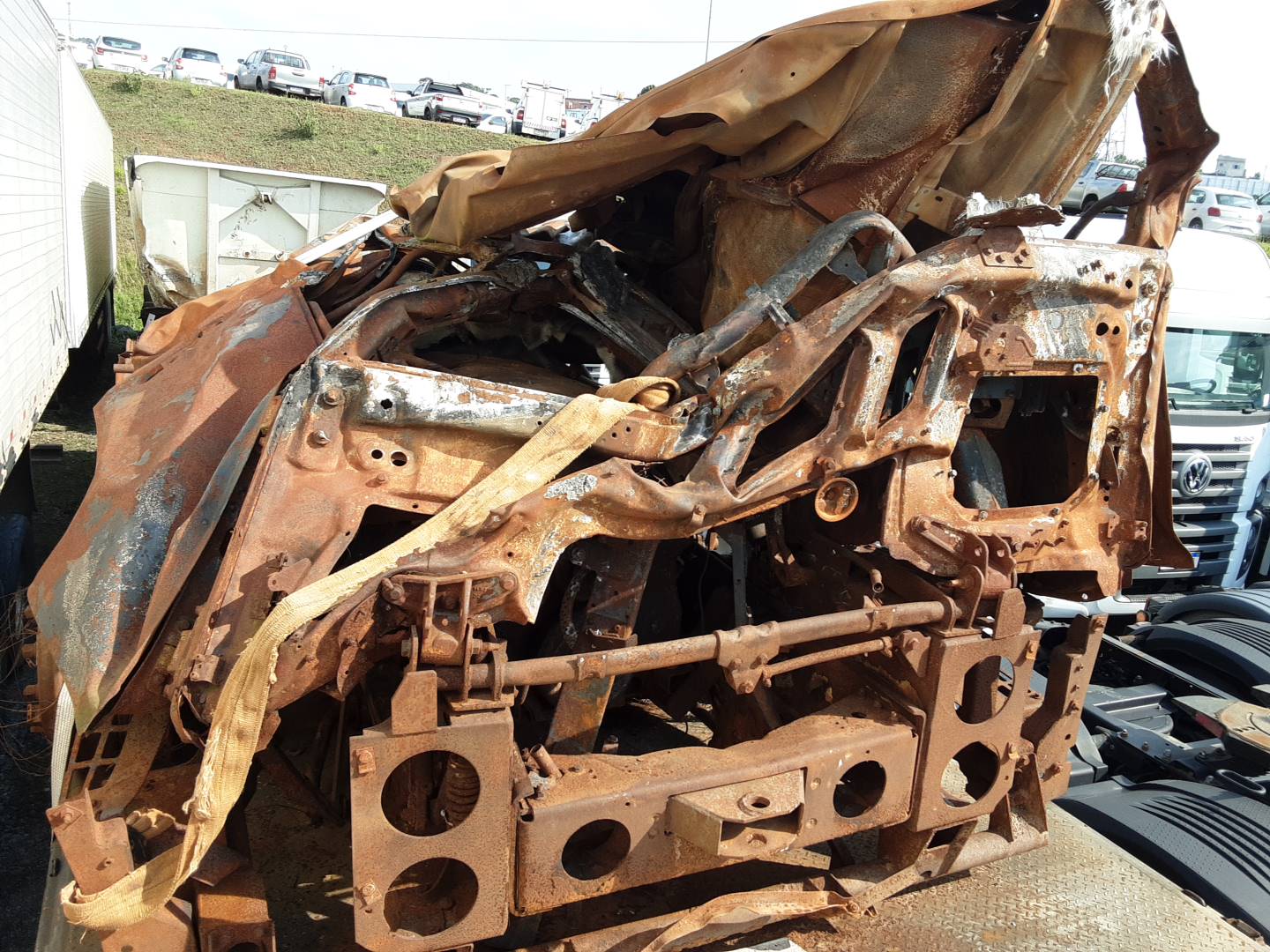 VOLKSWAGEN/25.420 CTC 6X2