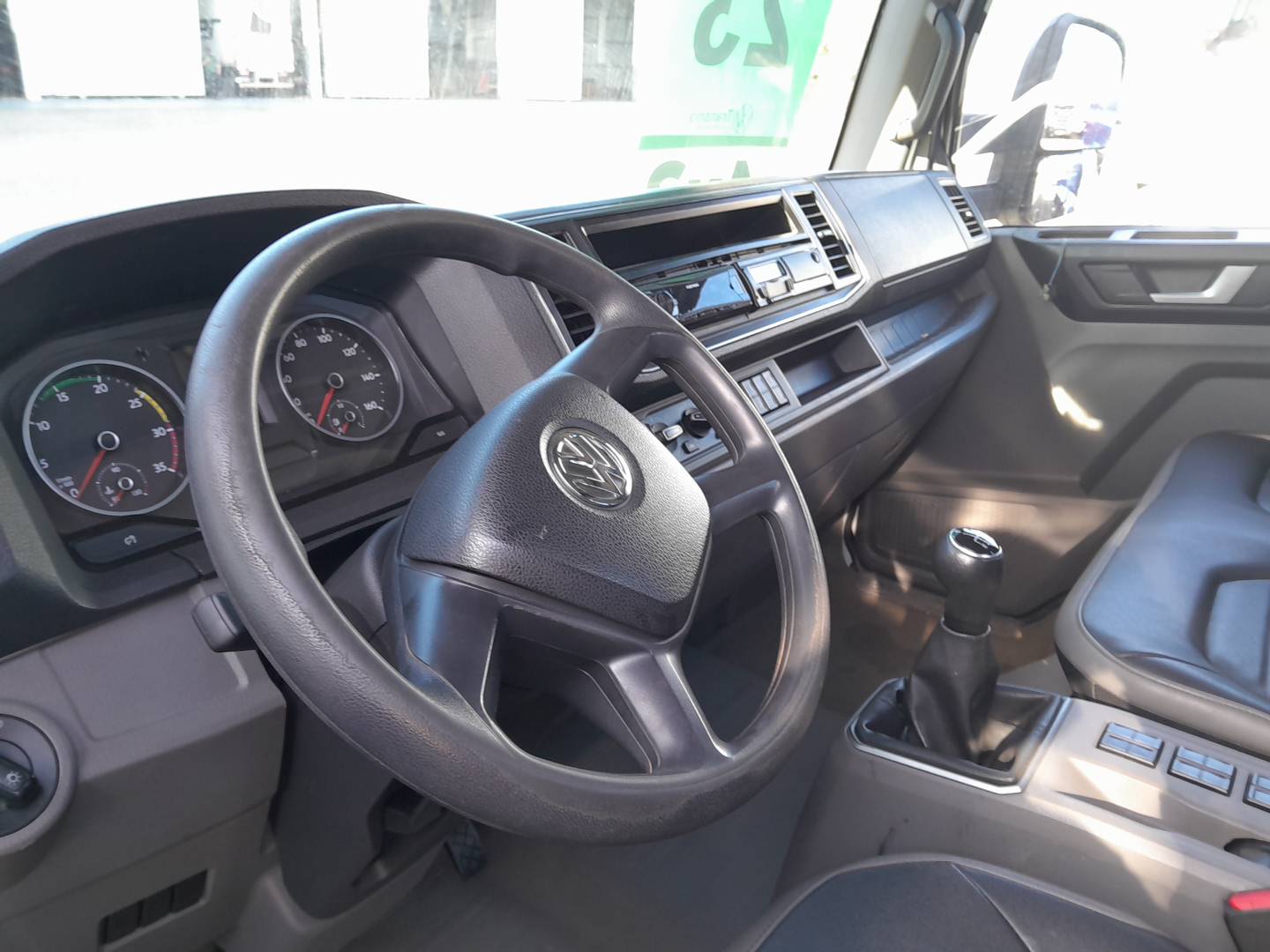 VOLKSWAGEN/11.180 DRC 4X2