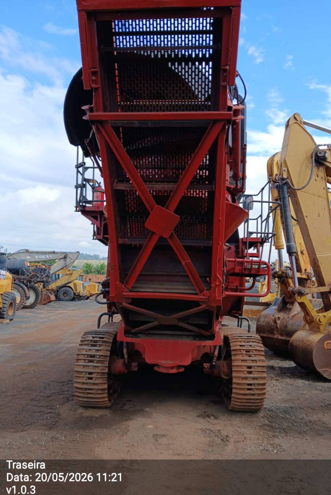 CASE 8810