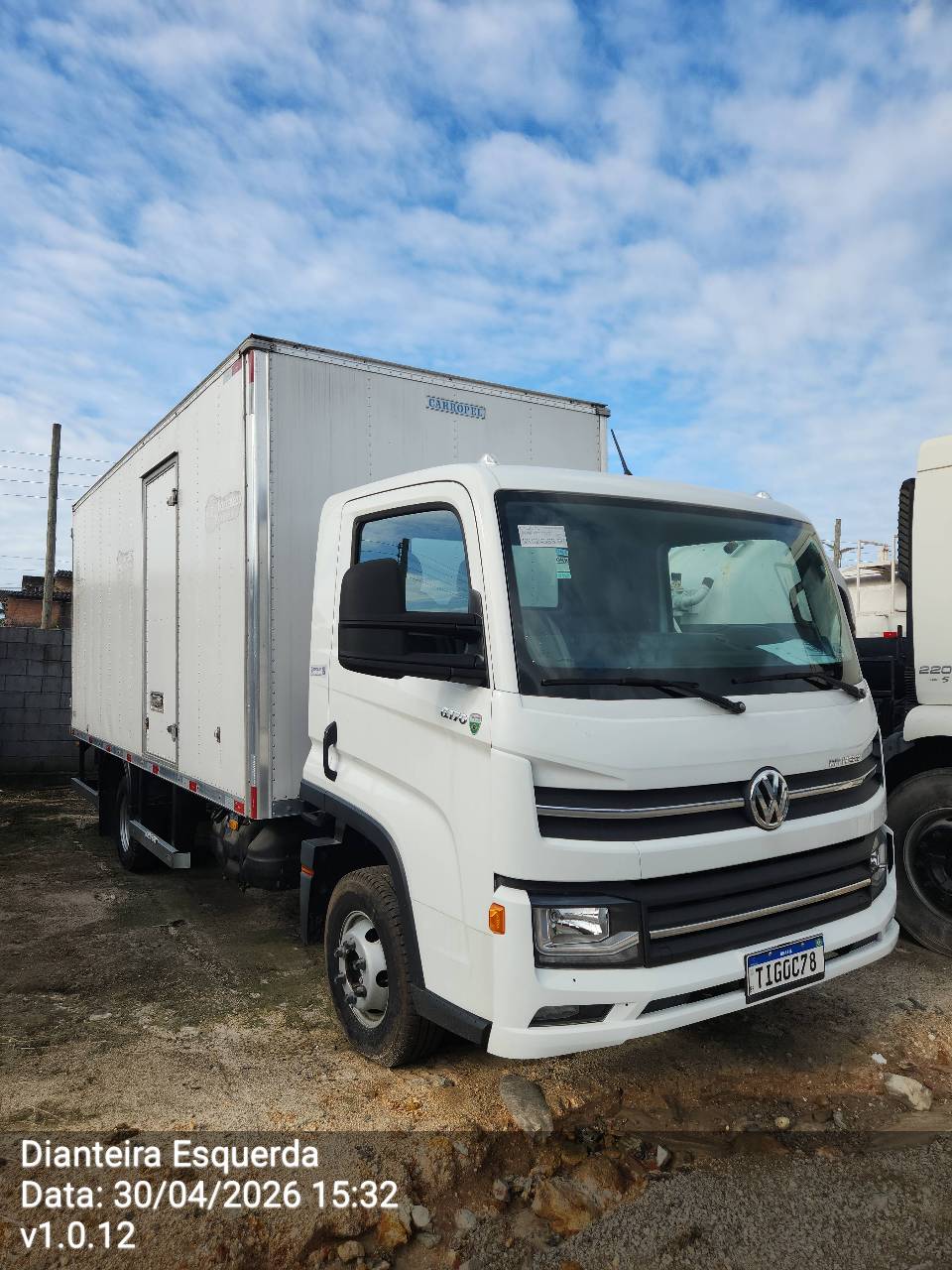 VOLKSWAGEN/6.170 DRF 4X2