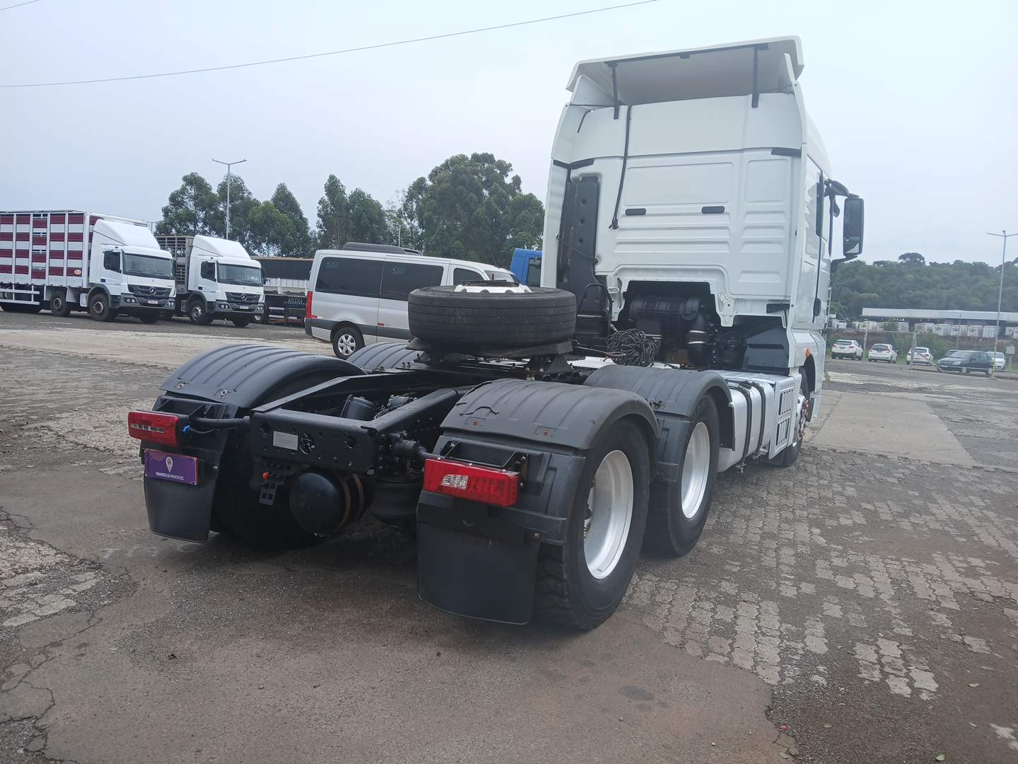 VOLKSWAGEN/29.520 METEOR 6X4