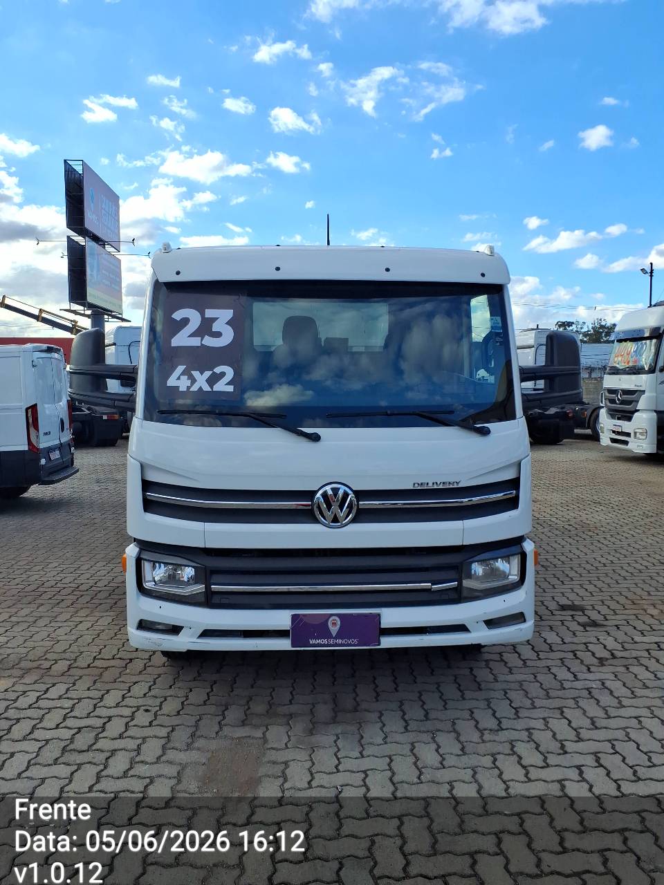 VOLKSWAGEN/11.180 DRC 4X2