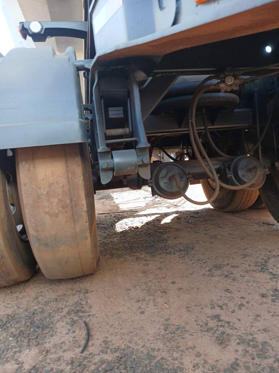 RODOTREM BASCULANTE