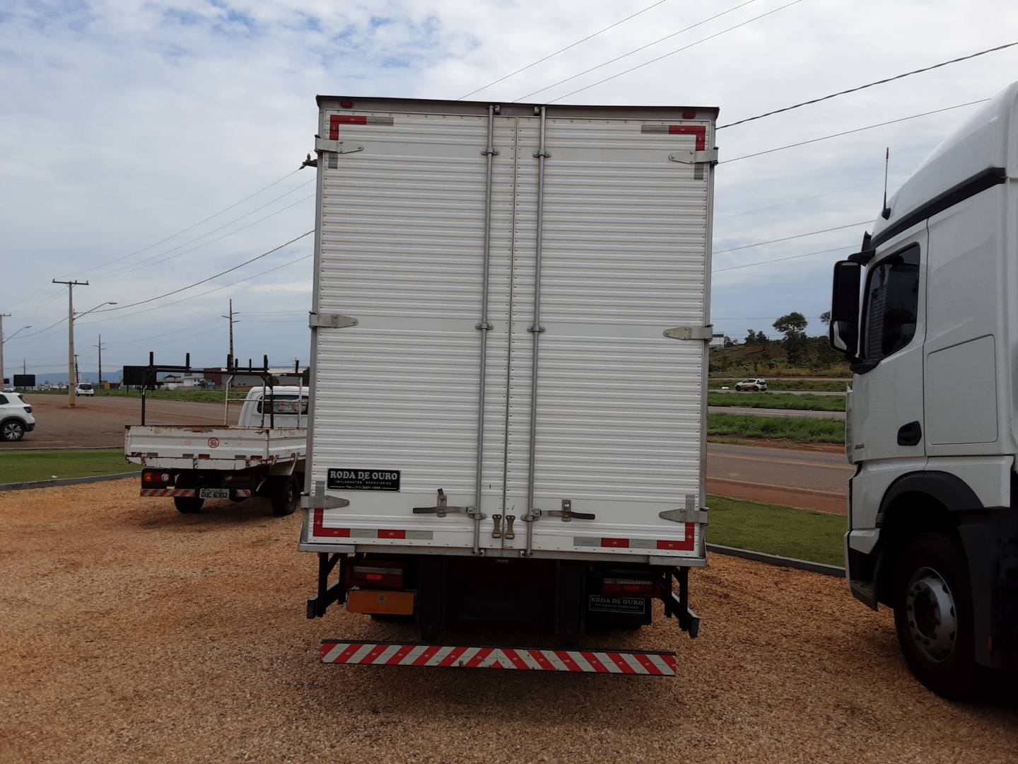 VOLKSWAGEN/6.170 DRF 4X2