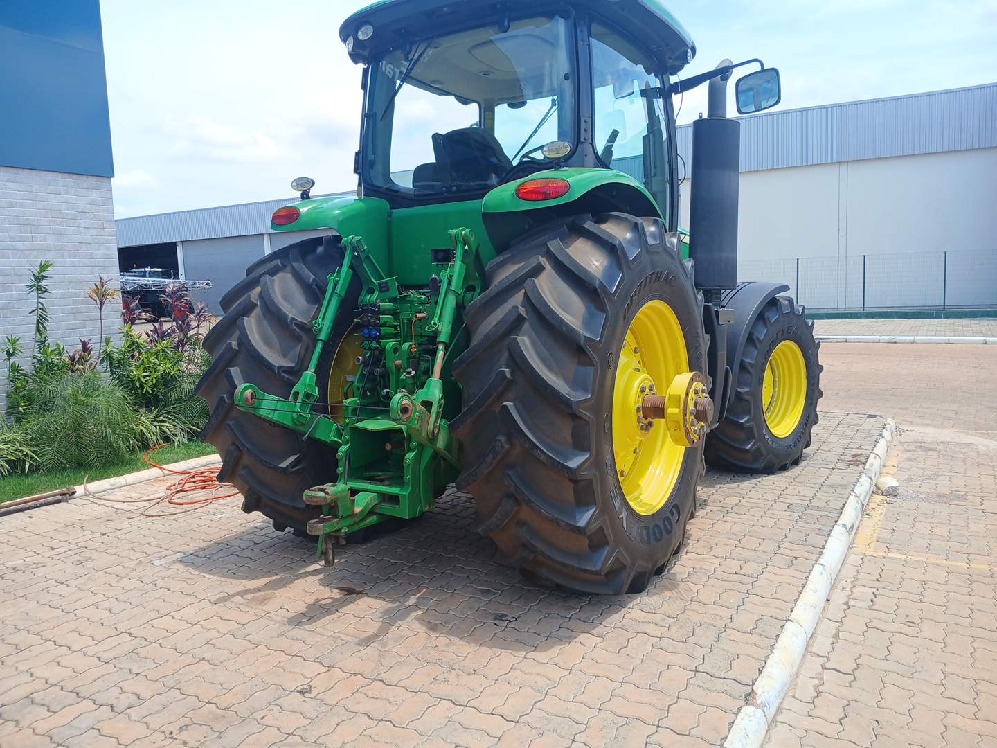 8270R