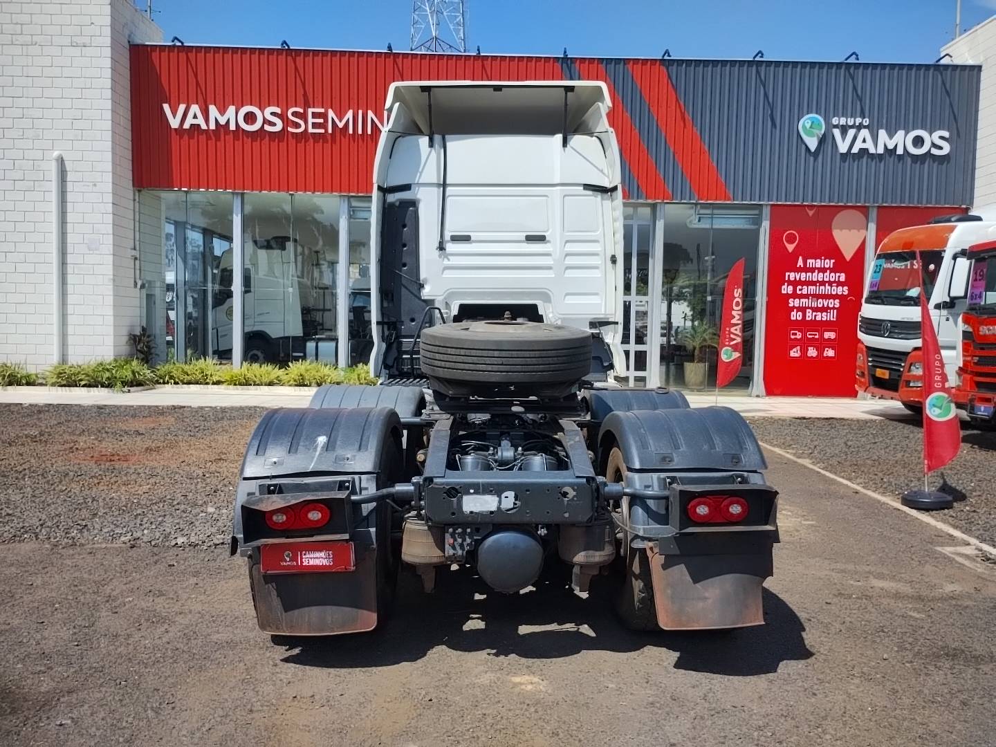 VOLKSWAGEN/29.520 METEOR 6X4