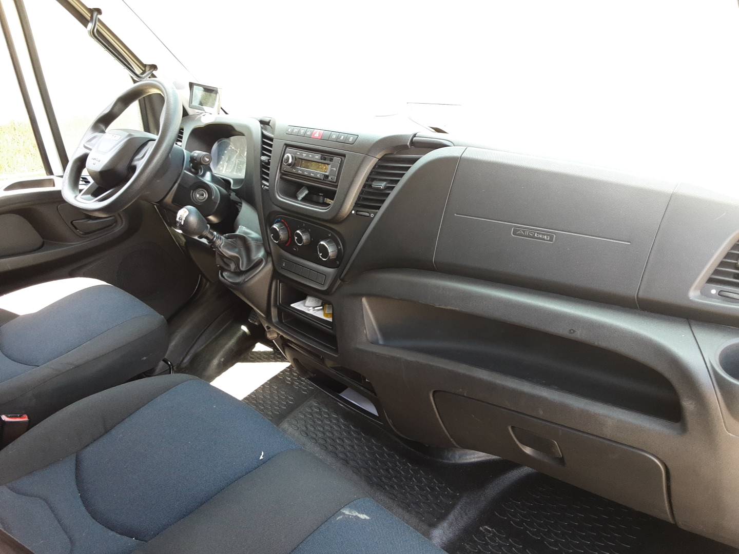 IVECO/DAILY 30-130 VAN