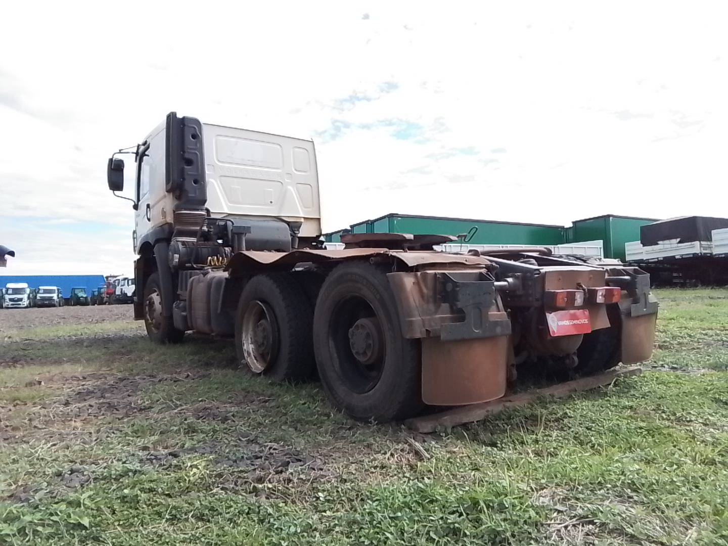 VOLKSWAGEN CONSTELLATION 33.460