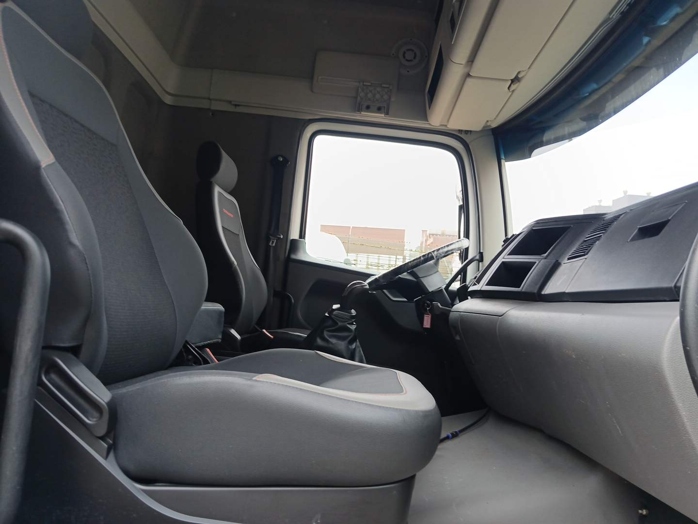 VOLKSWAGEN/25.420 CTC 6X2