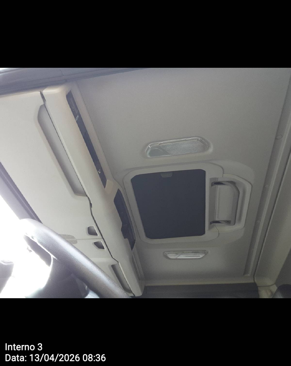 SCANIA/G560 A XT CABINE SIMPLES