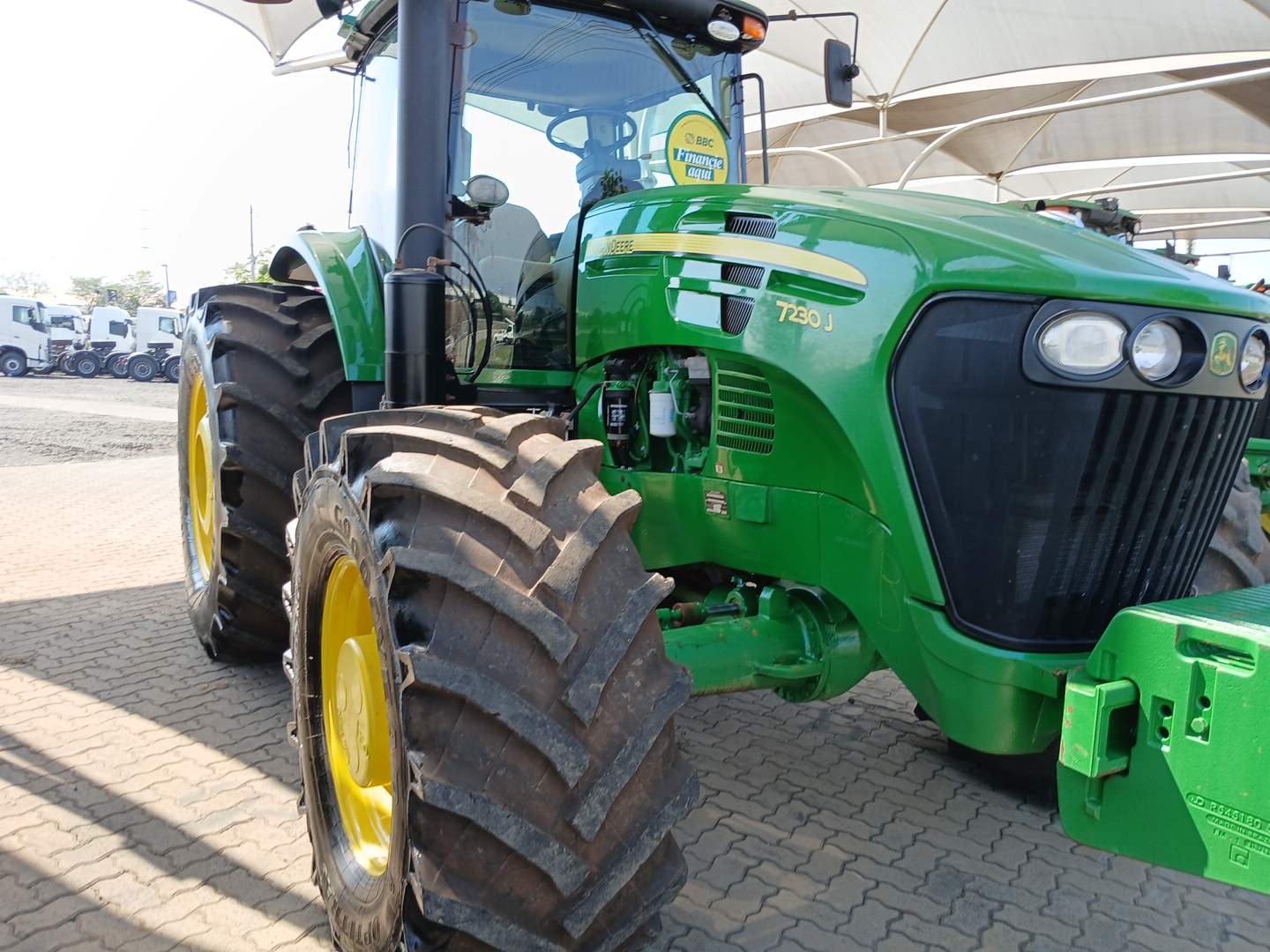 TRATOR AGRICOLA JOHN DEERE 7230J