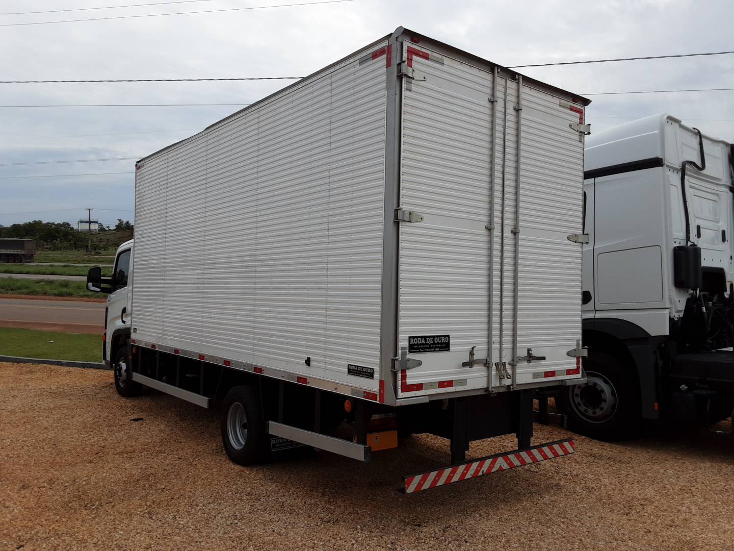 VOLKSWAGEN/6.170 DRF 4X2