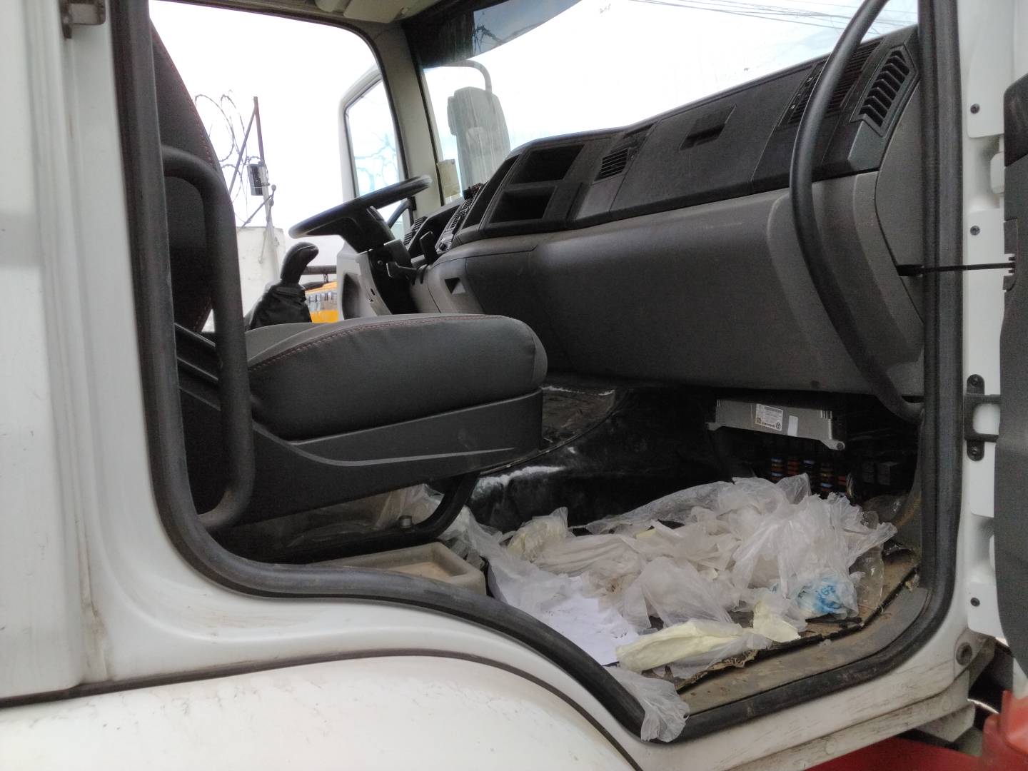 VOLKSWAGEN/25.420 CTC 6X2