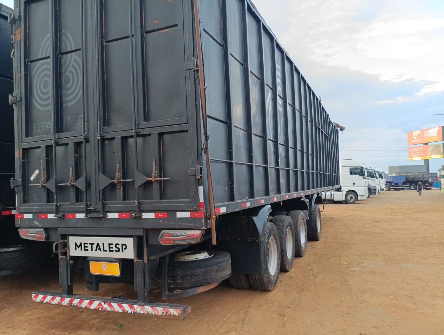 SR CAVAQUEIRA PISO MÓVEL