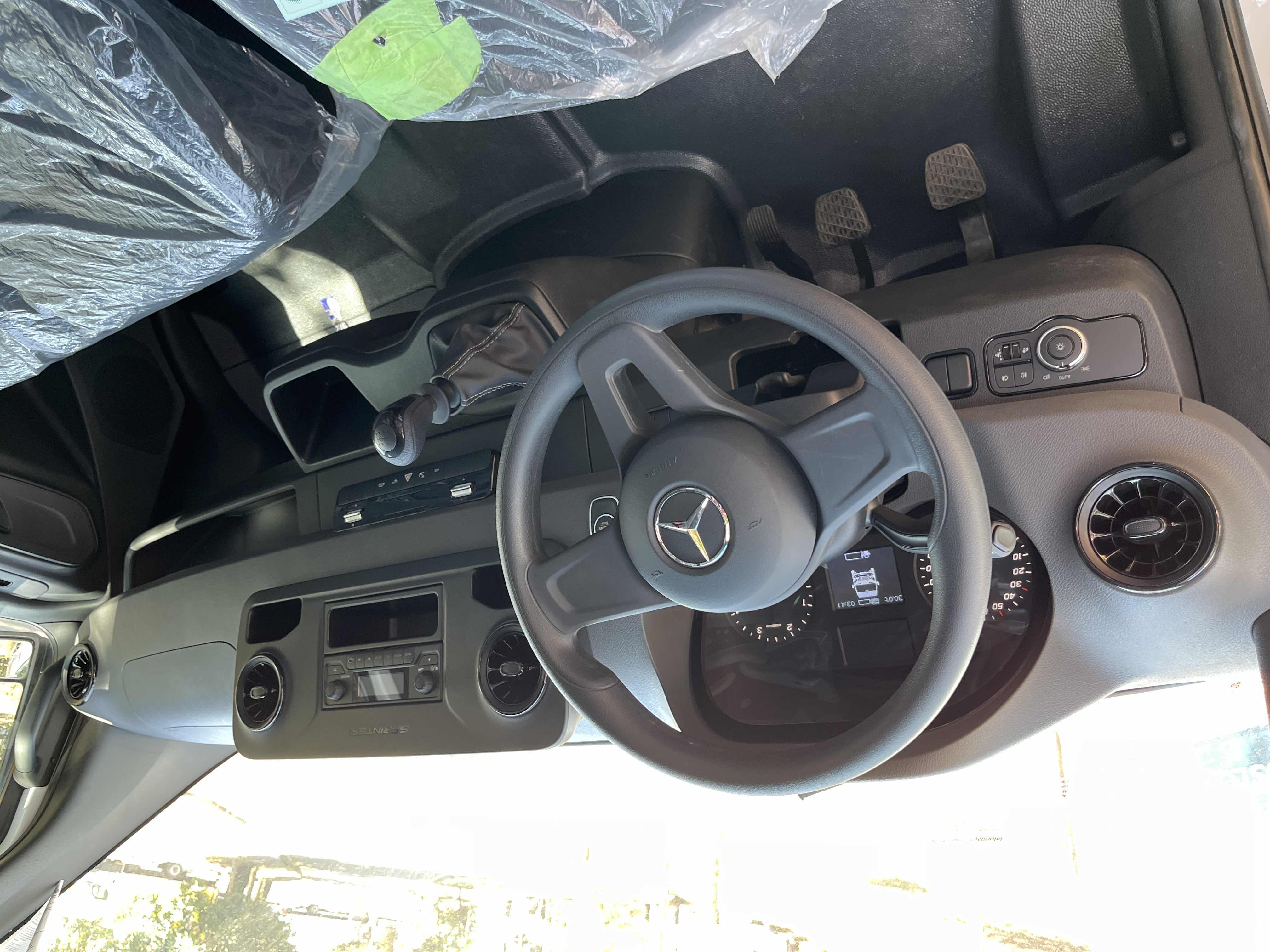 MERCEDES-BENZ/315CDI STREET F