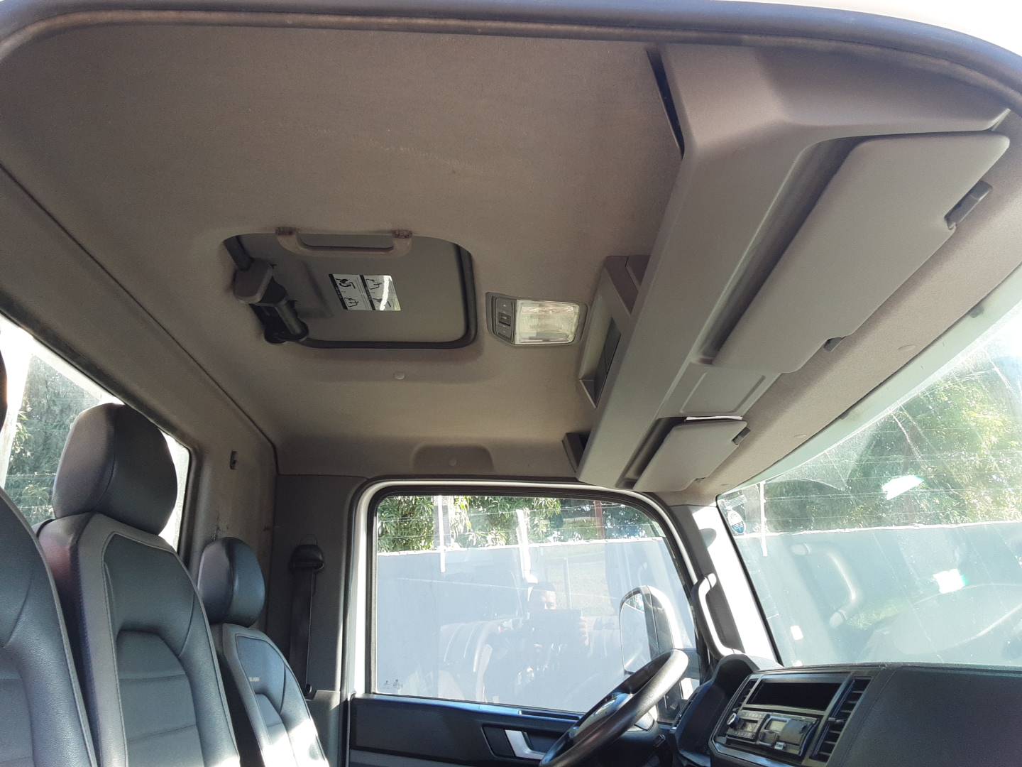 9-170 DELIVERY 2P (DIESEL)(E5)