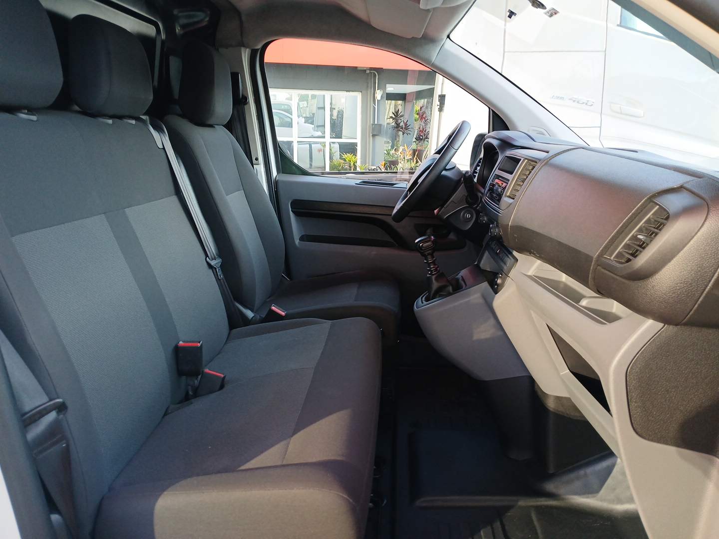 PEUGEOT/EXPERT BUSINESS PACK