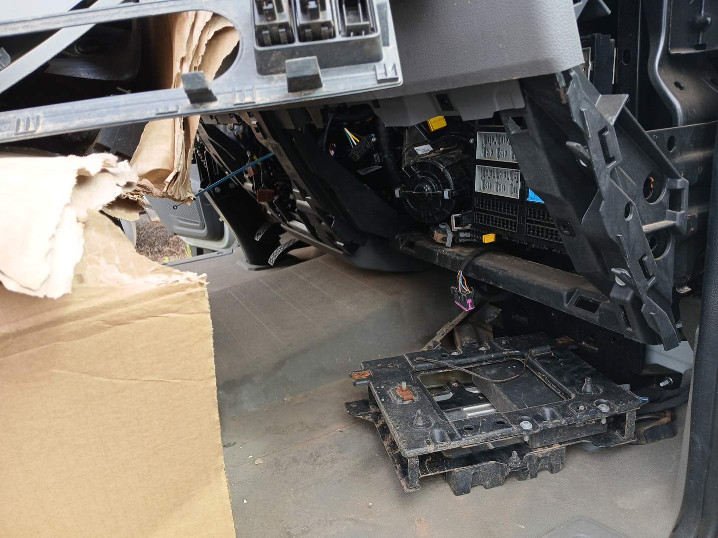 VOLKSWAGEN/EXPRESS DRC 4X2