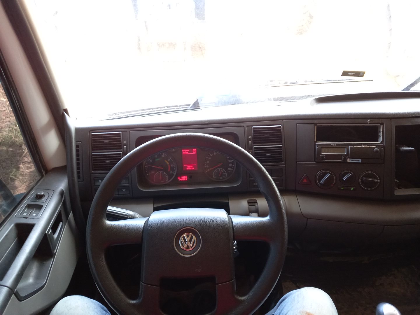 30-280 CONSTELLATION 8X2 2P (DIESEL)(E5)