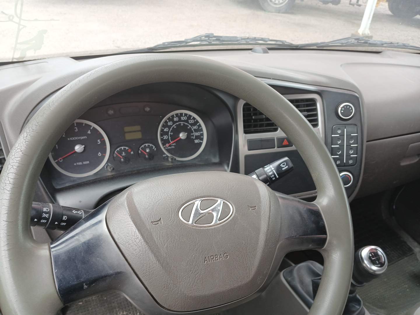 HYUNDAI/HR 2.5 TCI DIESEL