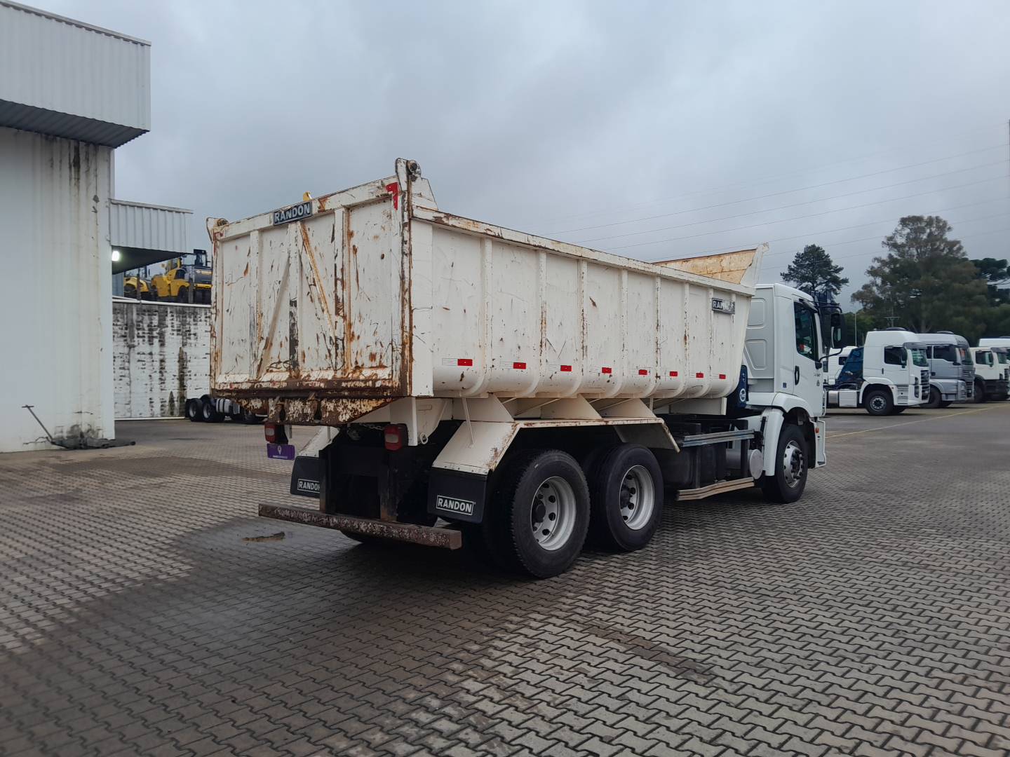 24-280 E CONSTEL. 6X2 2P (DIESEL)(E5)