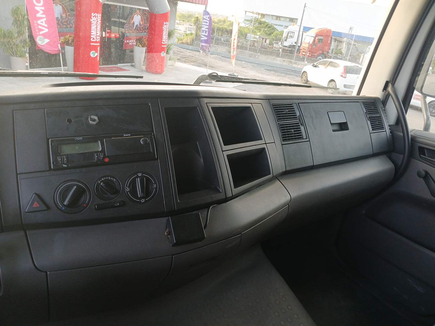 17-260 E CONSTEL. 4X2 2P (DIESEL) (E5)