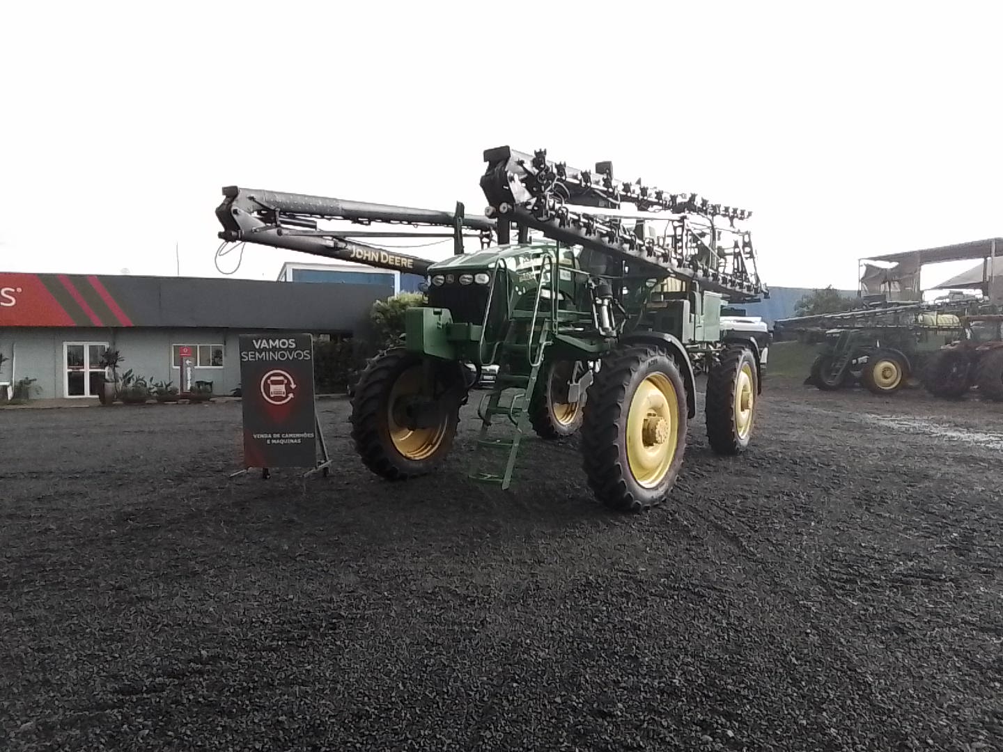 PULVERIZADOR AUTOPROPELIDO JD M4030