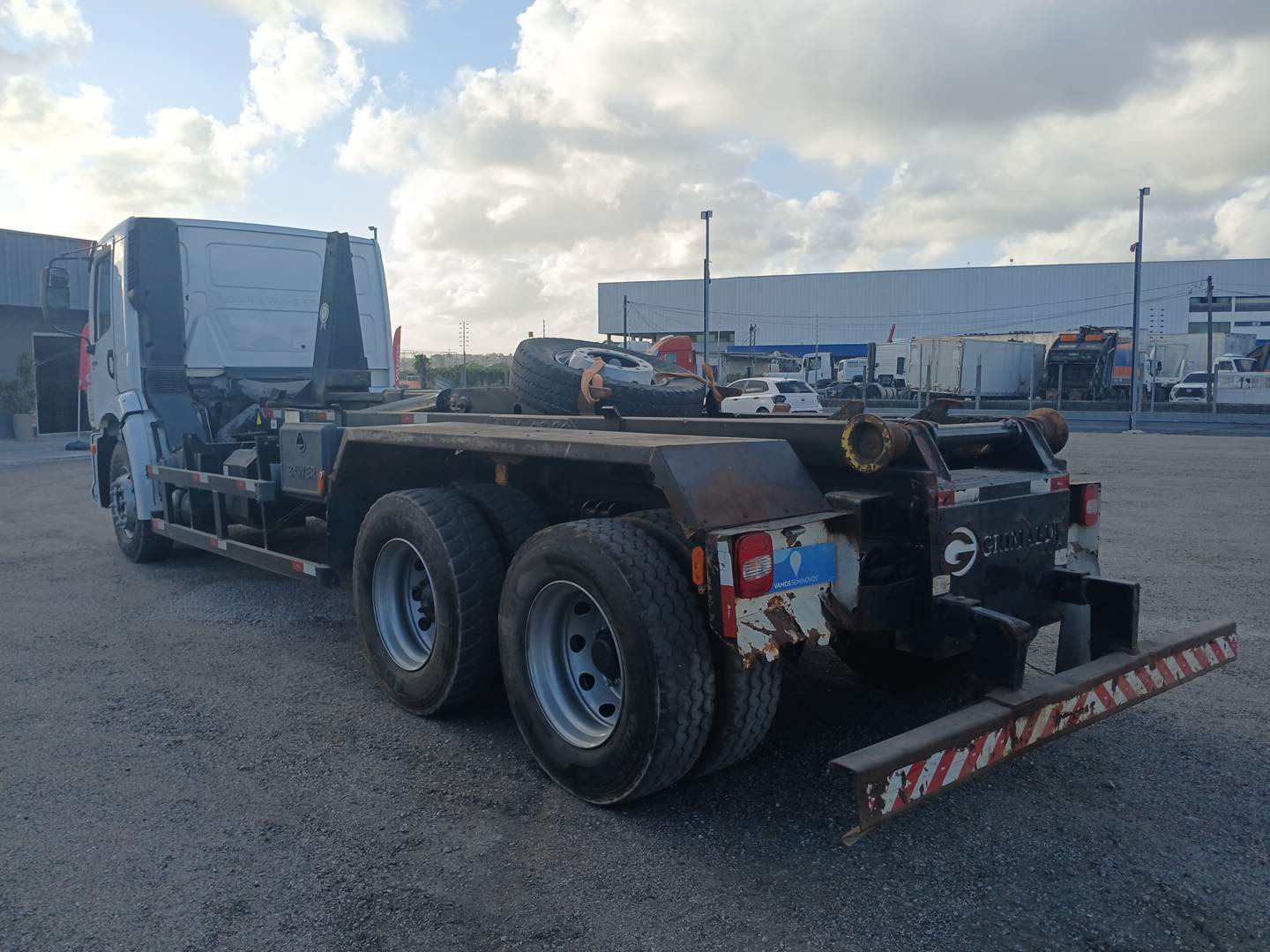 24-280 E CONSTEL. 6X2 2P (DIESEL)(E5)