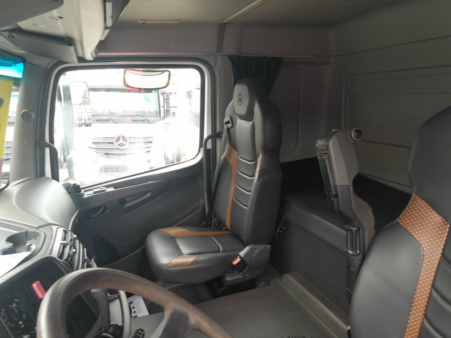 MERCEDES-BENZ/AXOR 3344 S