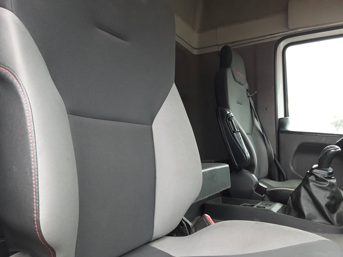 VOLKSWAGEN/25.420 CTC 6X2