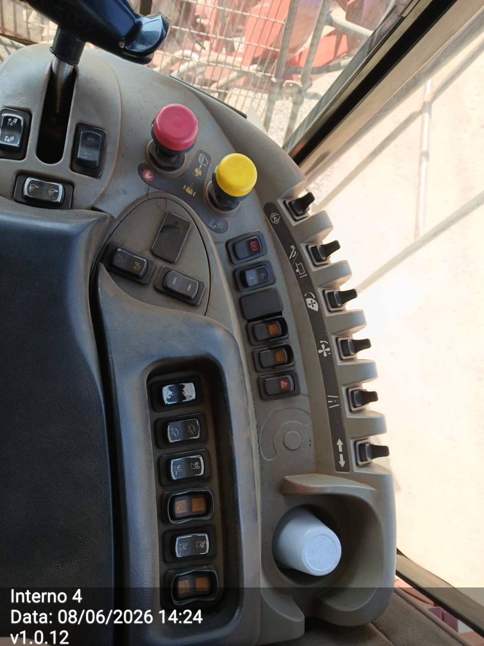 8810