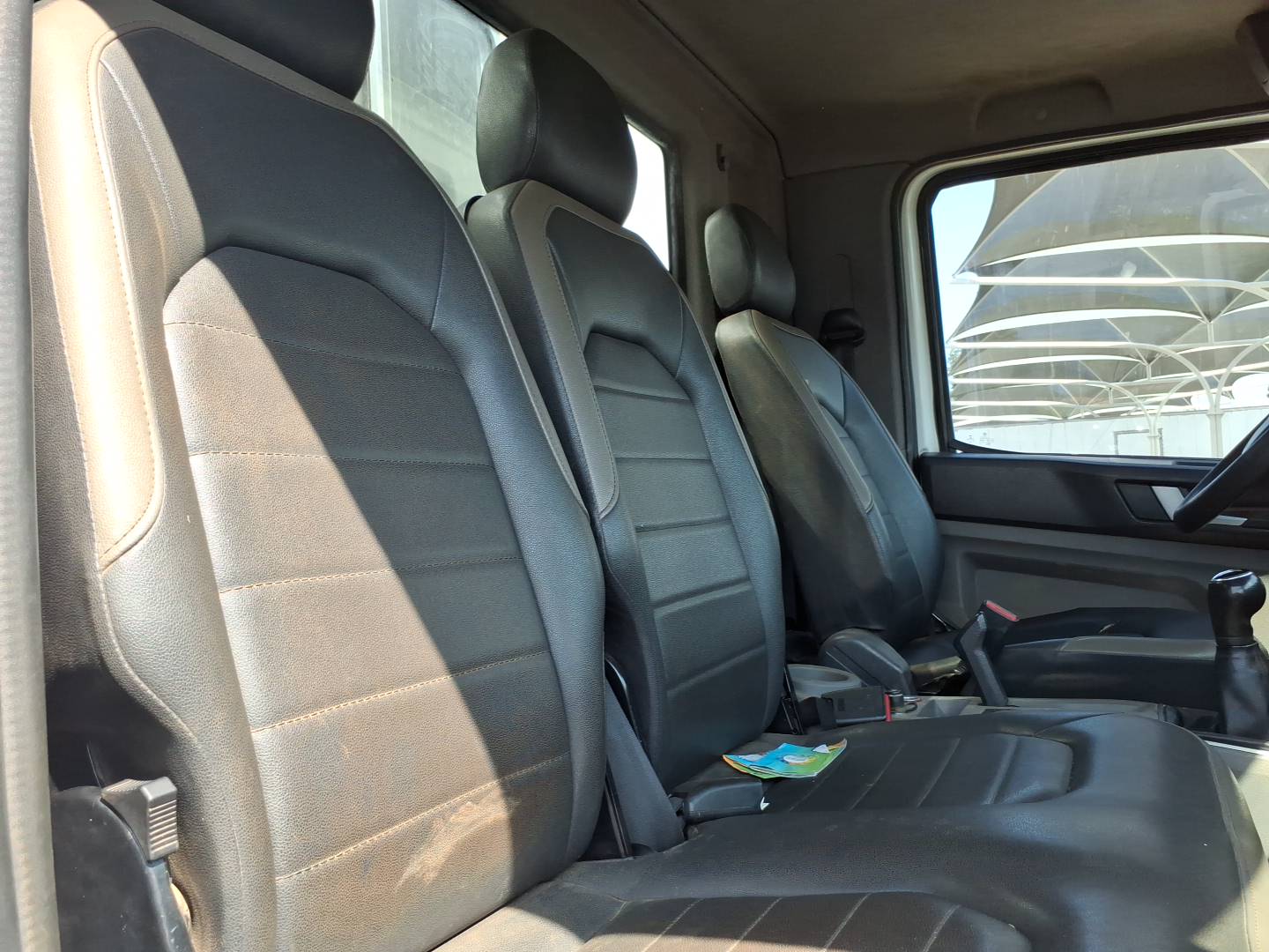 VOLKSWAGEN/11.180 DRC 4X2