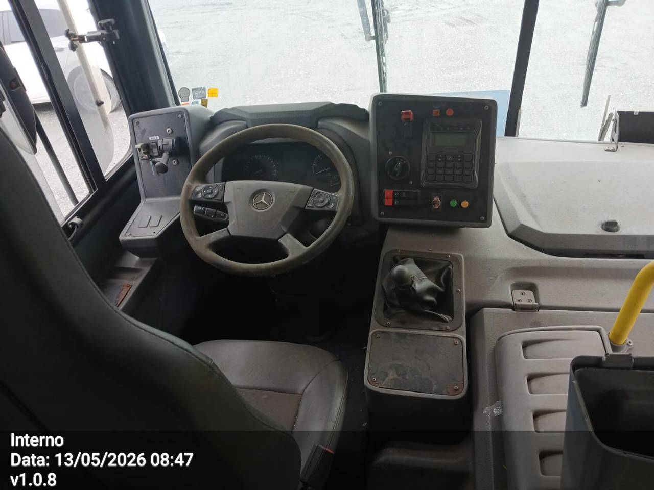 MERCEDES-BENZ/INDUSCAR APACHE U