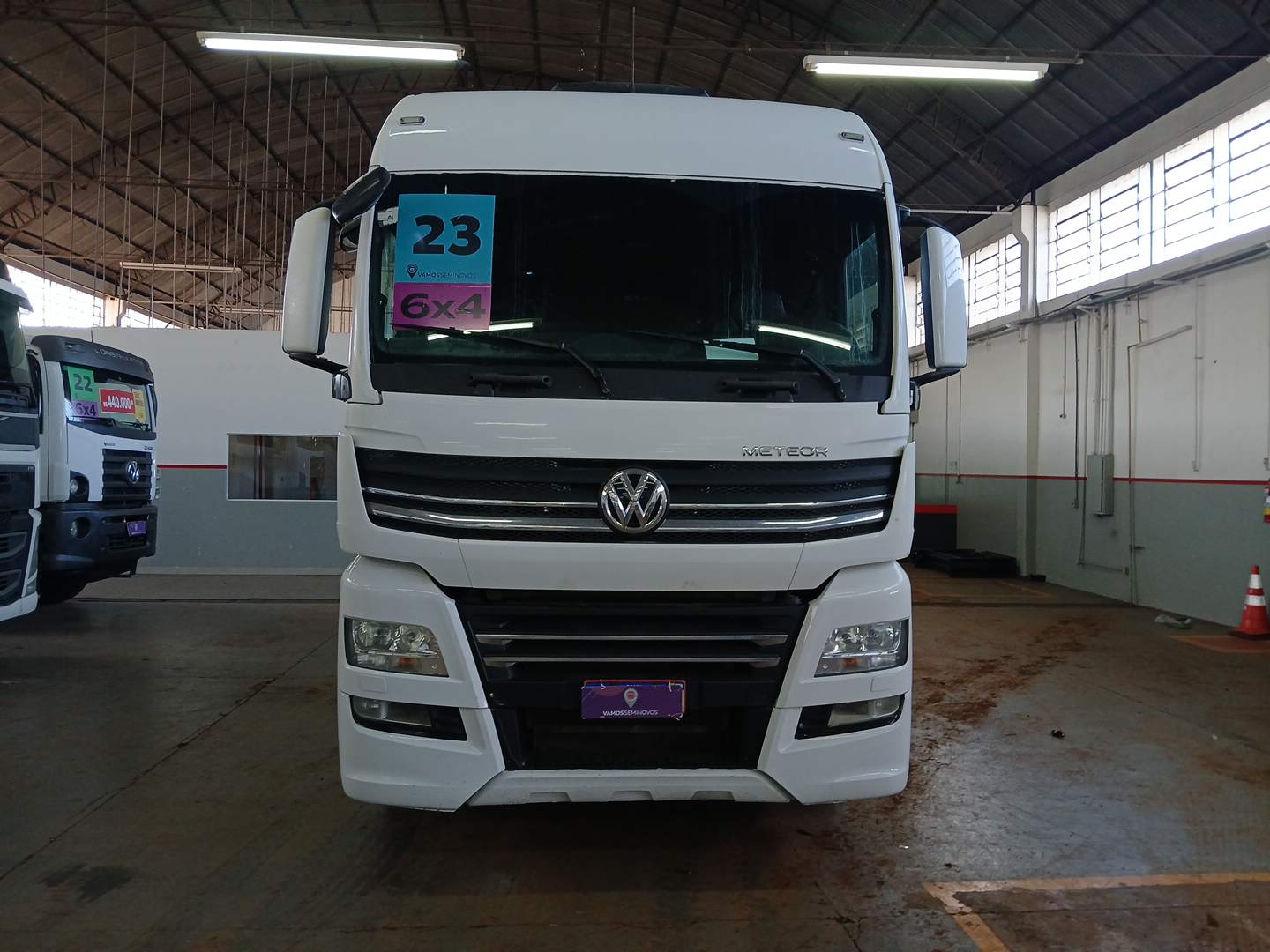 VOLKSWAGEN/29.520 METEOR 6X4