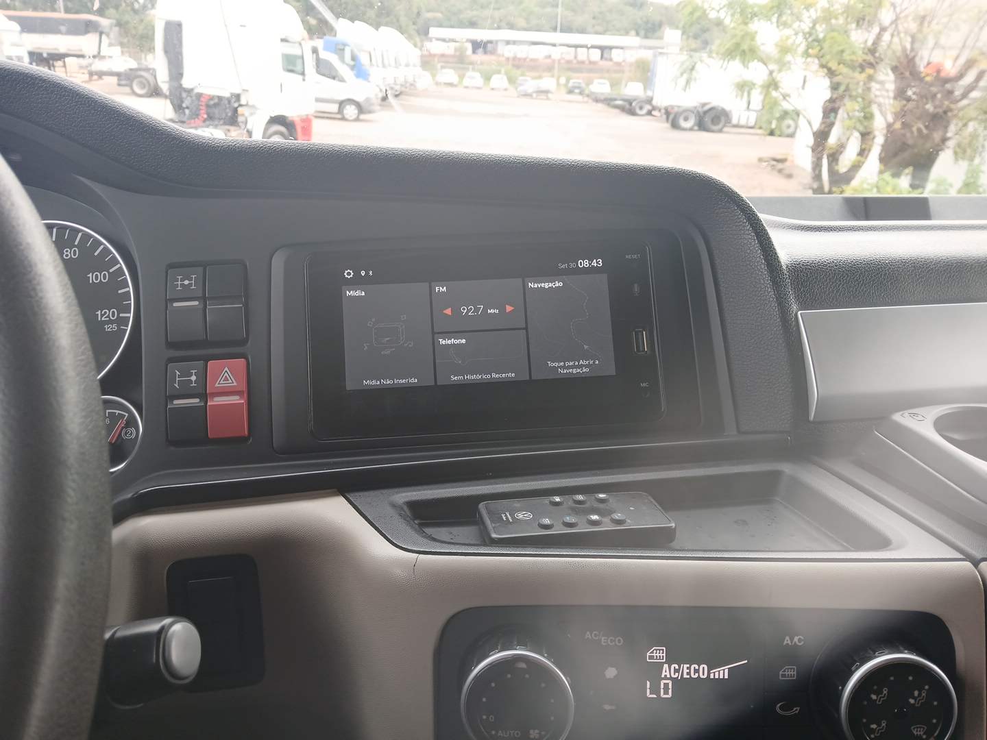 VOLKSWAGEN/29.520 METEOR 6X4