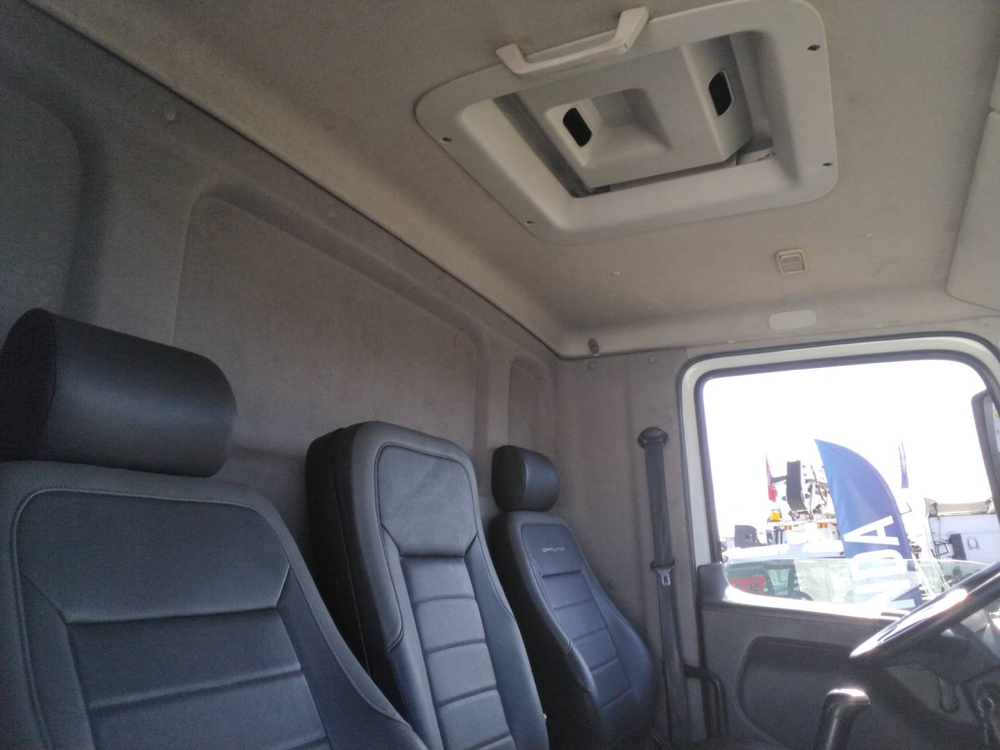 17-230 E CONSTELLATION 2P (DIESEL)(E5)