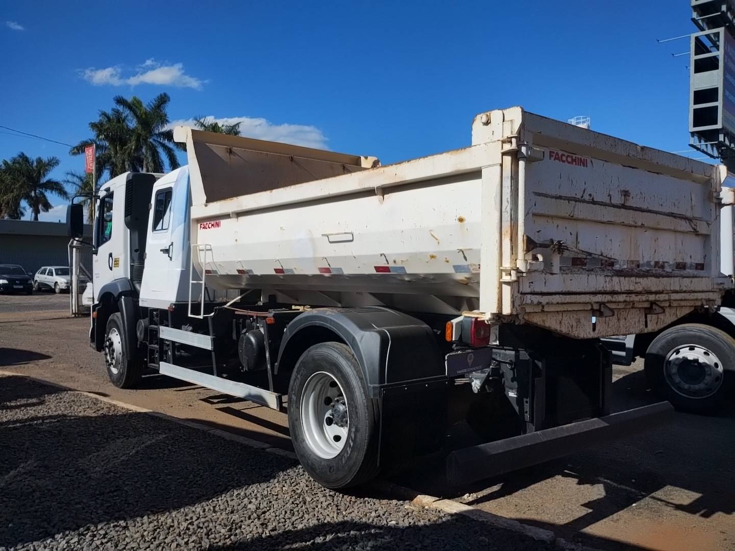 17-230 E CONSTELLATION 2P (DIESEL)(E5)