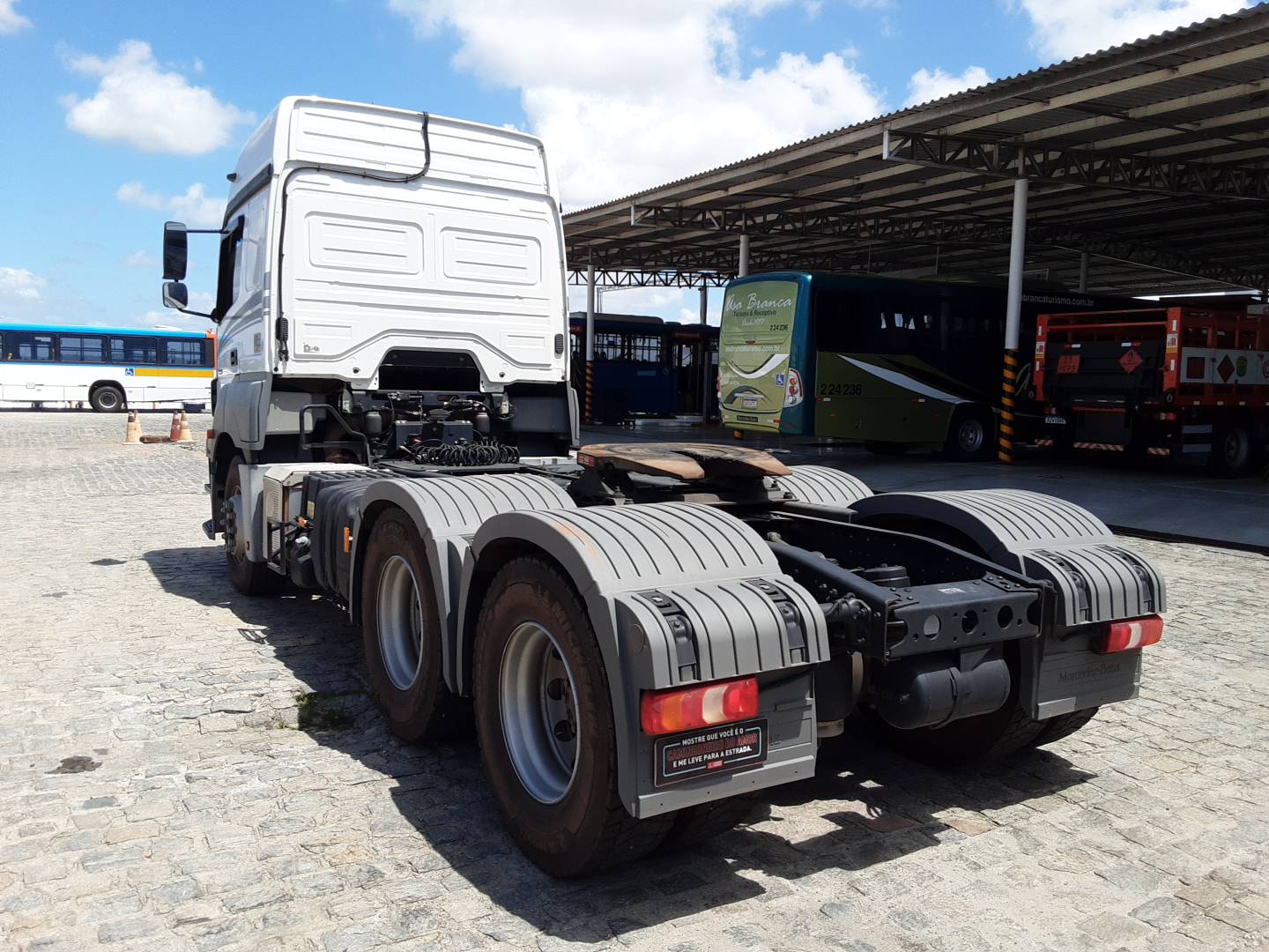 MERCEDES-BENZ/AXOR 2644 LS 6X4