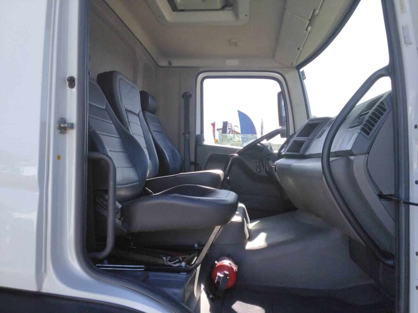 17-230 E CONSTELLATION 2P (DIESEL)(E5)