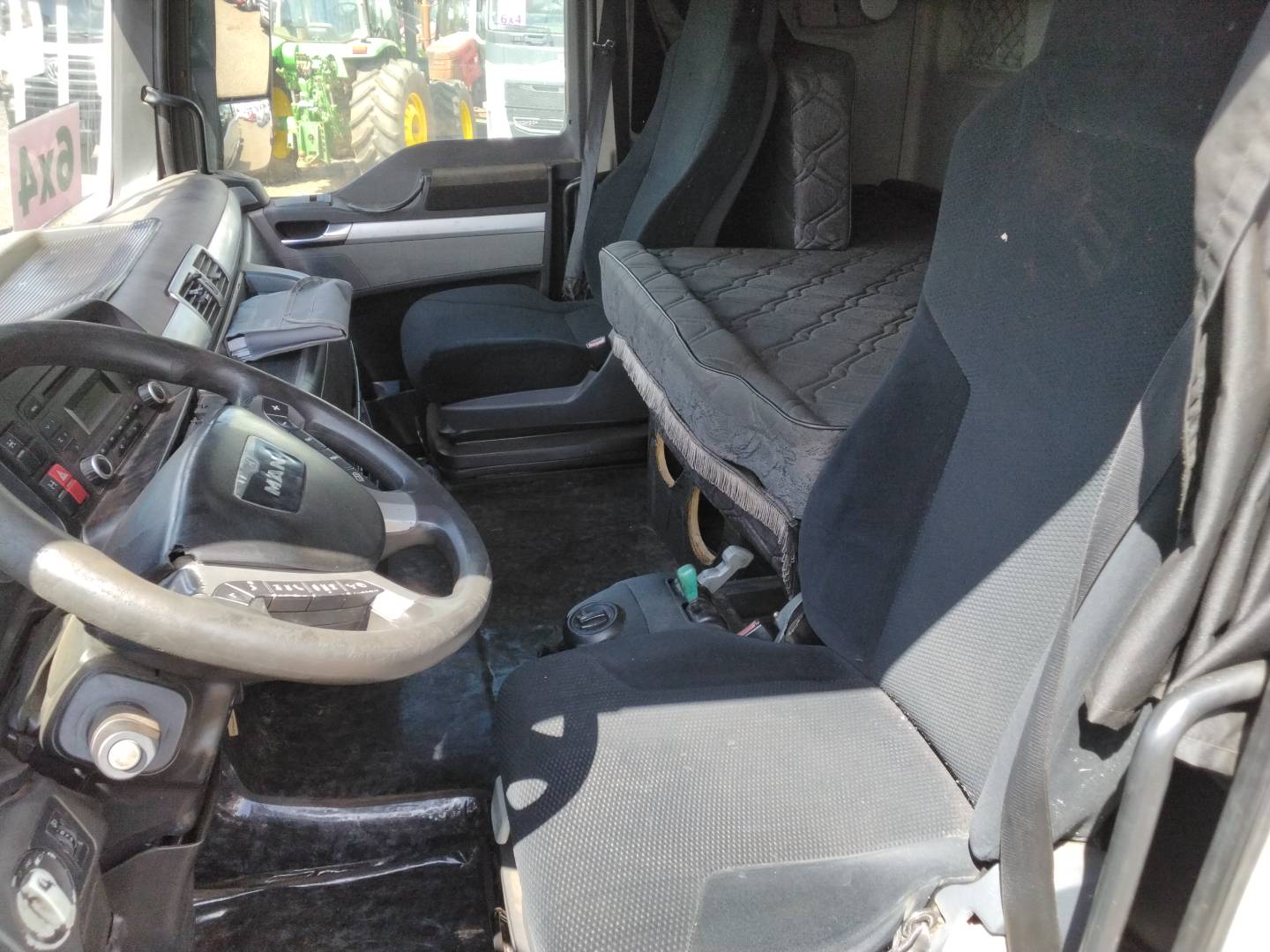 TGX 29.440 6X4 2P (DIESEL)(E5)