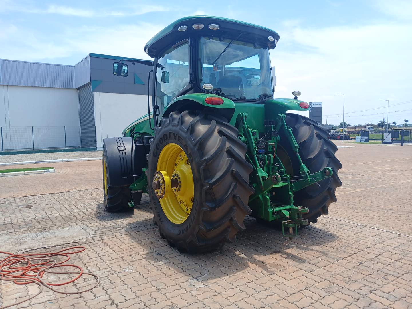 8270R